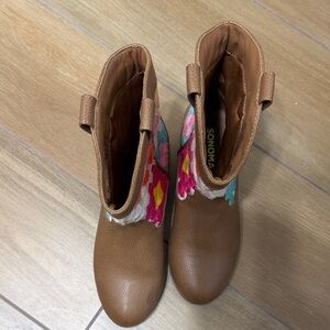 Sonoma Brown Girls' Floral Embroidered Mid-Calf Boots